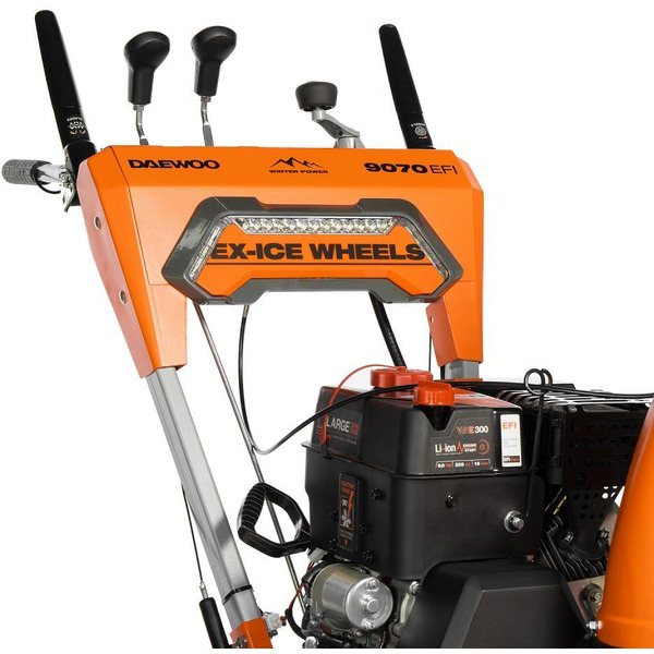 Снегоуборщик Daewoo Power DAST 9070 EFI