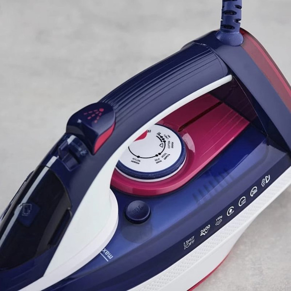 Утюг Scarlett SC-SI30K45