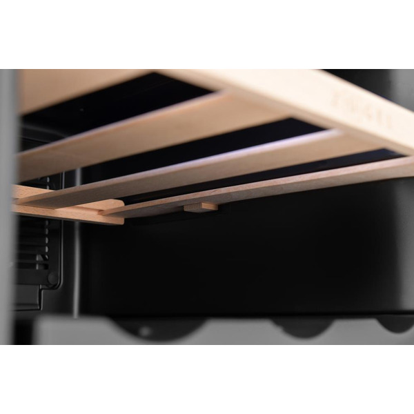 Винный шкаф ZUGEL ZTWF182DX