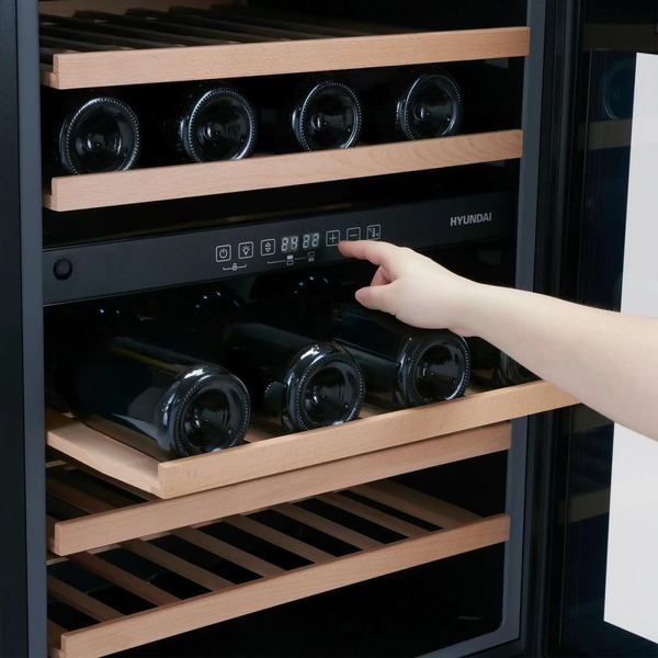 Винный шкаф Hyundai HBWC 0862 DUT (чёрный)