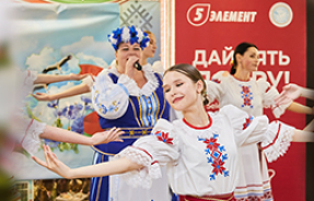 Награждение победителей «Школ мира»