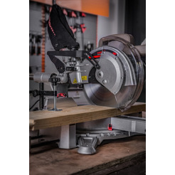 Пила торцовочная CROWN CT15233P