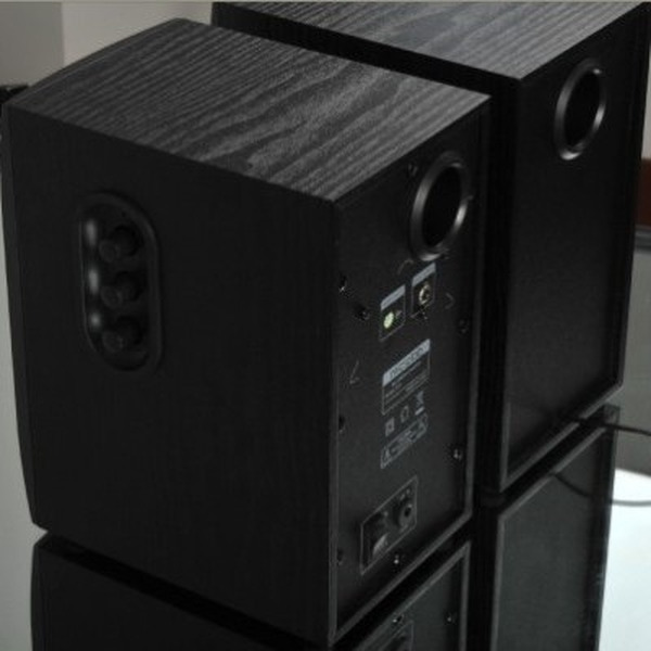 Акустическая система Microlab B70 Wooden