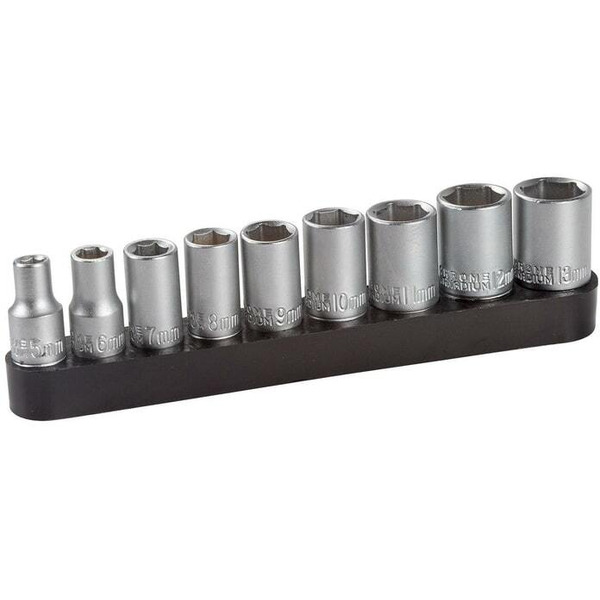 Универсальный набор инструментов Bort BTK-82 (82 предмета)