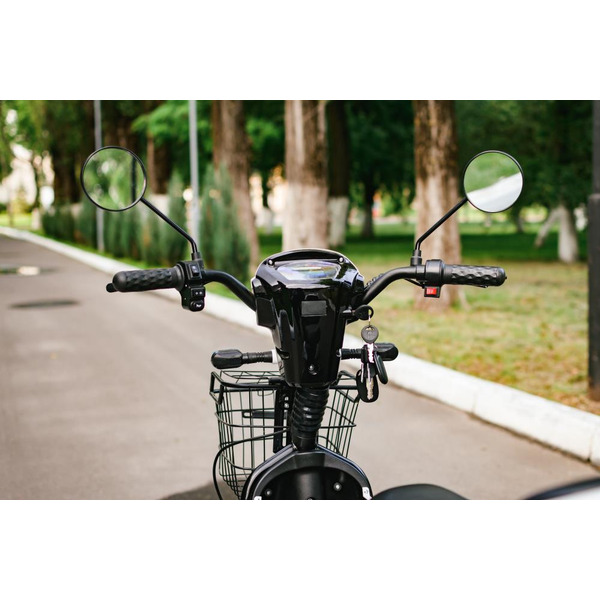 Электроскутер AVM Delta (белый)