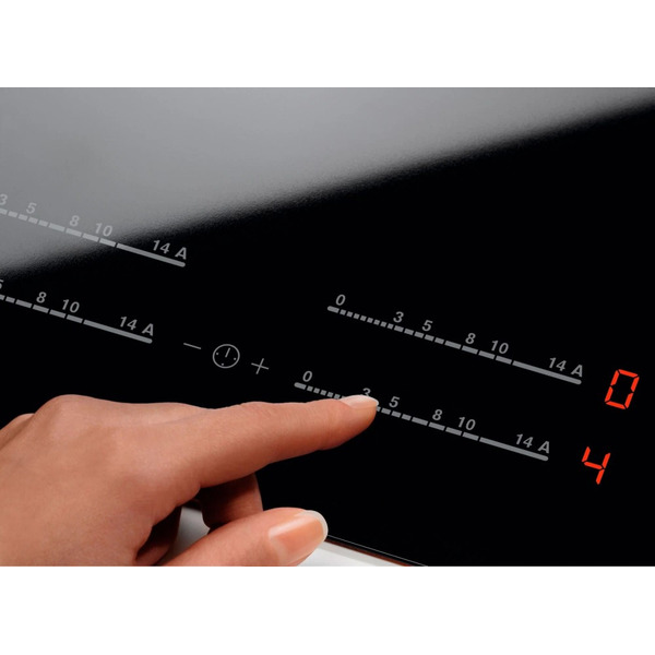 Варочная панель Electrolux EHF6547FXK