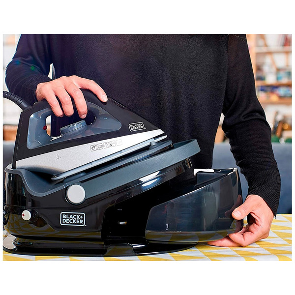 Паровая станция Black+Decker BXSS2200E