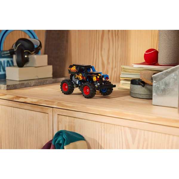 Конструктор Lego Technic Monster Jam Grave Digger Fire and Ice 42219