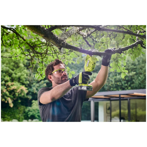 Сабельная пила Ryobi RY18PSA-0 (5133004594 ONE +) без АКБ и ЗУ