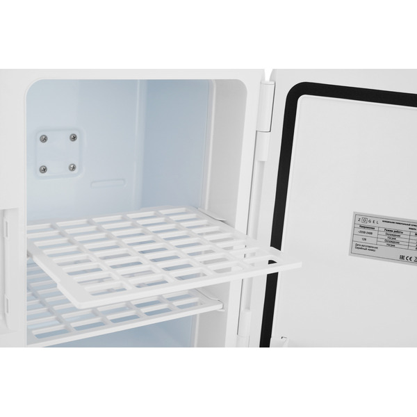 Холодильник для косметики ZUGEL ZCR-003W (белый)