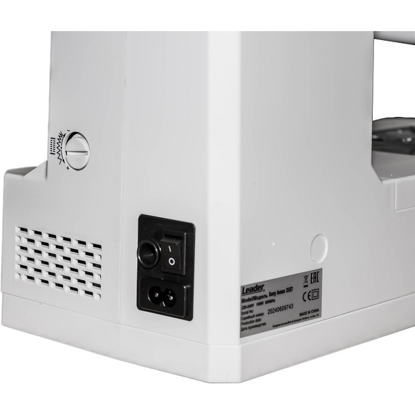 EASY JEANS 35ET Швейная машина бытовая Leader