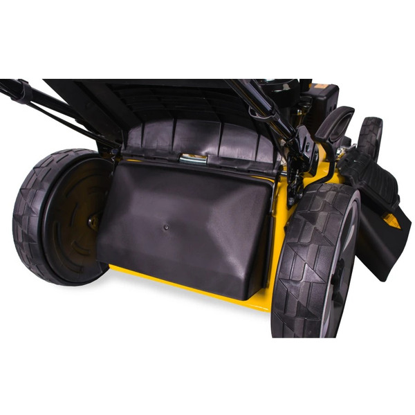 Газонокосилка бензиновая Champion LM5347