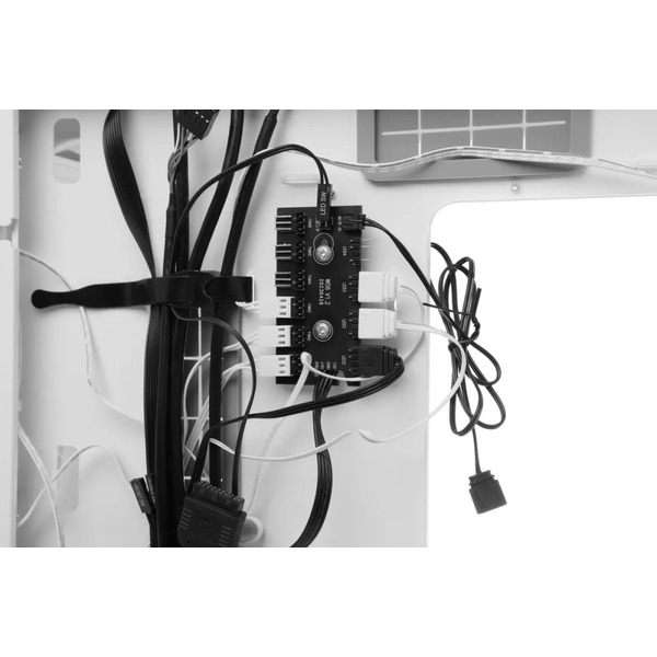 Корпус Lian Li Lancool 215 W G99.LAN215W.00