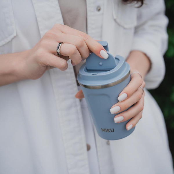 Термокружка MIKU TH-MG-380LB (голубой)