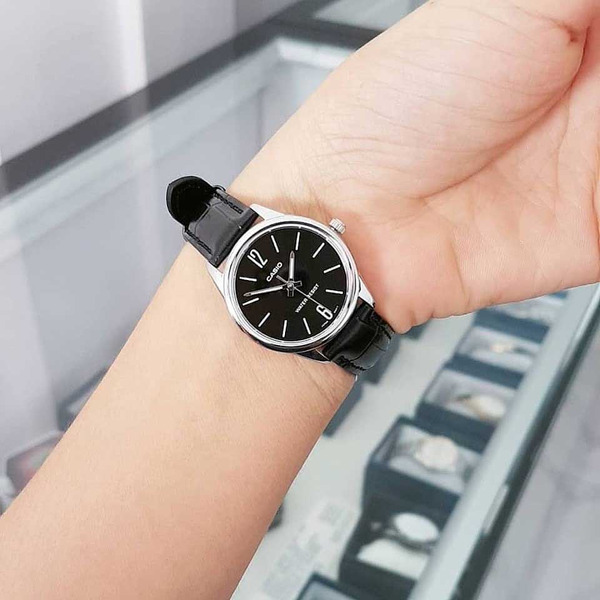 Наручные часы Casio LTP-V005L-1B