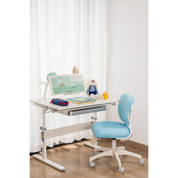 Кресло CACTUS CS-CHR-3594BL (голубой)