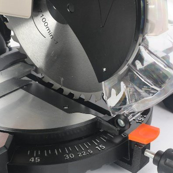 Пила торцовочная Patriot MS 303