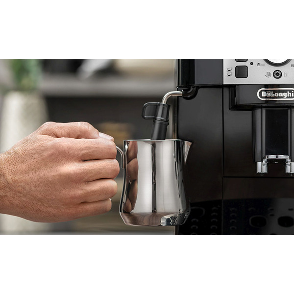 Кофемашина DeLonghi Magnifica S ECAM22.110.B