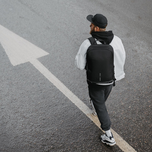 Рюкзак для ноутбука XD DESIGN Bobby Explore P705.911 (черный)