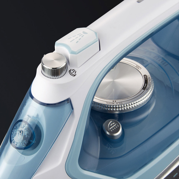 Утюг REDMOND RI-C284