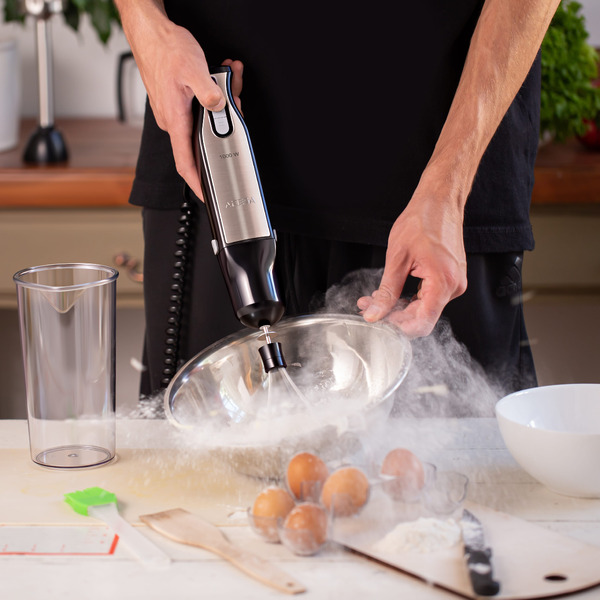 Кухонный комбайн ARESA AR-1703