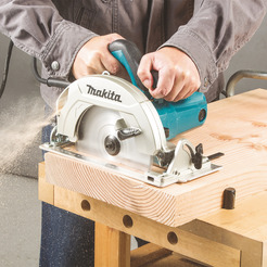 Дисковая пила Makita HS7611K