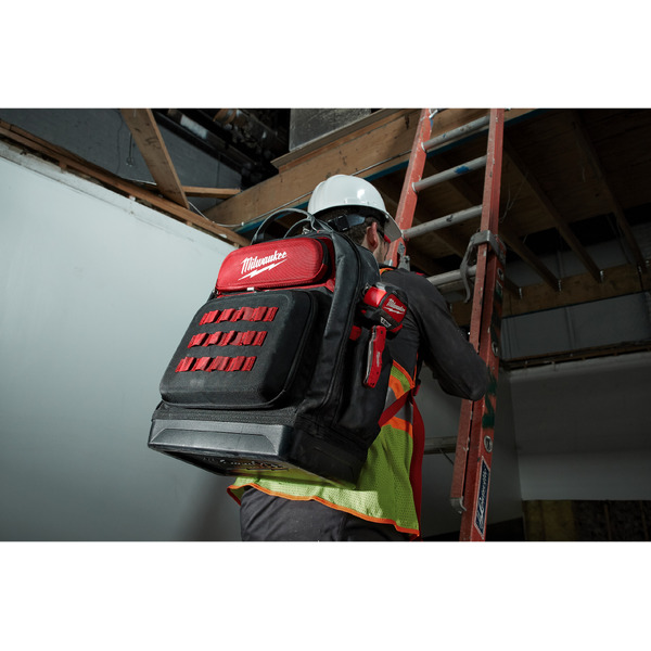 Рюкзак для инструментов Milwaukee Ultimate Jobsite Backpack 4932464833