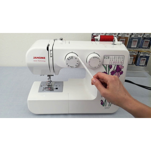 Швейная машина Janome 5117