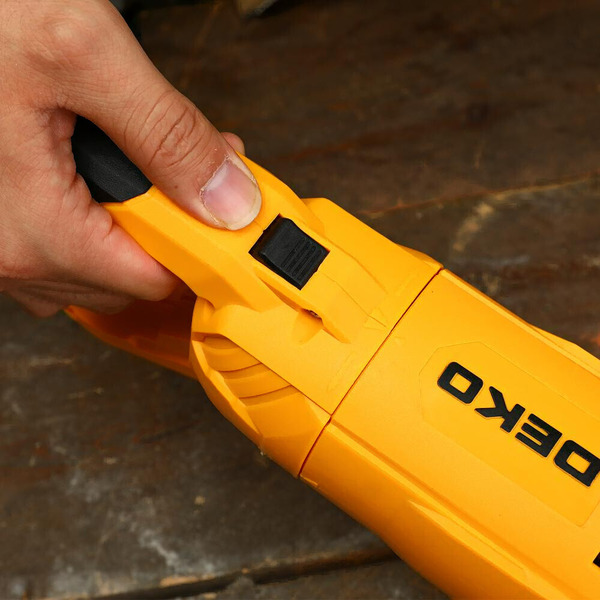 Сабельная пила DEKO DKRS1300 085-1075