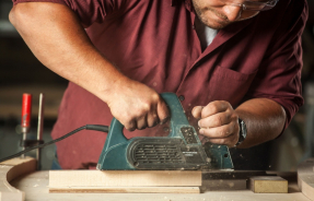 Как выбрать электрорубанок?