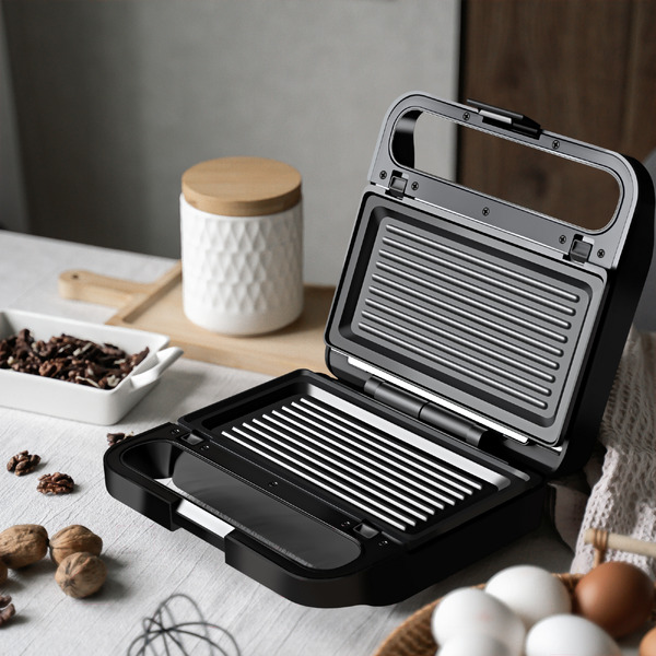 Сэндвичница ARESA AR-1207