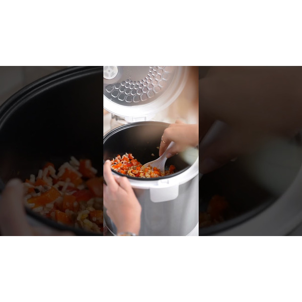 Мультиварка Aresa AR-2011