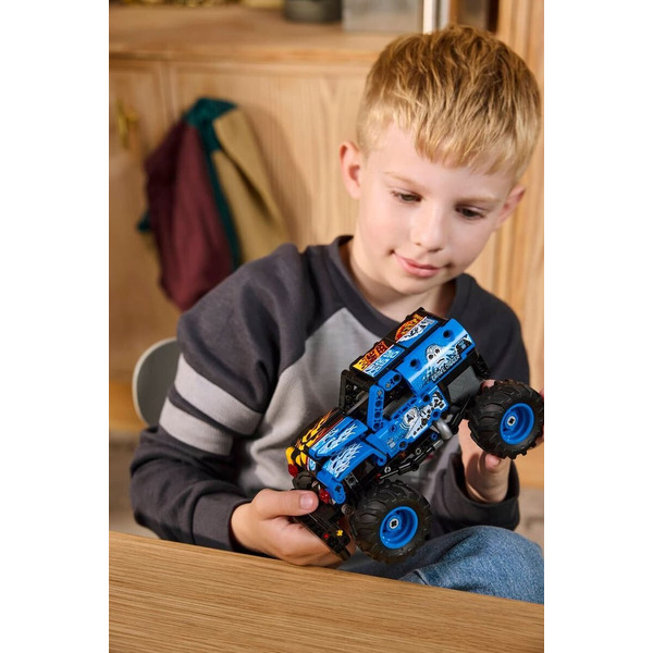 Конструктор Lego Technic Monster Jam Grave Digger Fire and Ice 42219