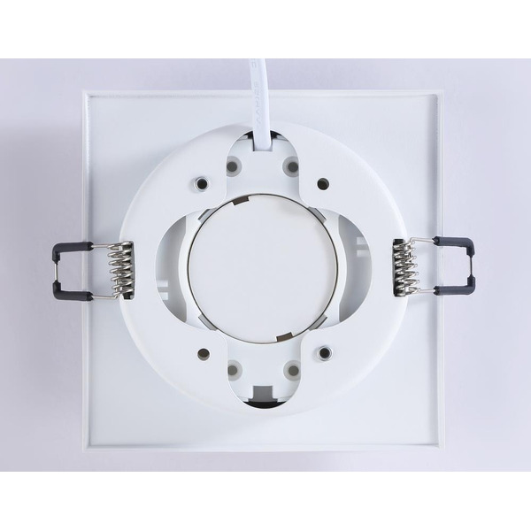 Светильник Ambrella TN5230 WH/GD (белый/золото)