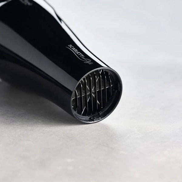 Фен SCARLETT SC-HD70I18B/Y