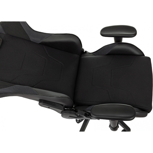 Кресло игровое Бюрократ Zombie VIKING 4 AERO Edition ткань/экокожа, черный