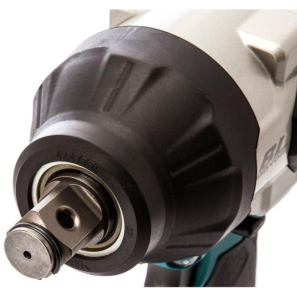 Аккумуляторный ударный гайковерт MAKITA DTW1001Z в кор. (Без АКБ и ЗУ)