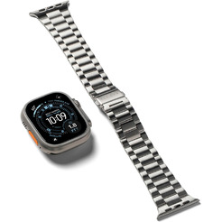 Ремешок RINGKE Metal One Air для Apple Watch 44 / 45 / 46 / 49 mm SILVER