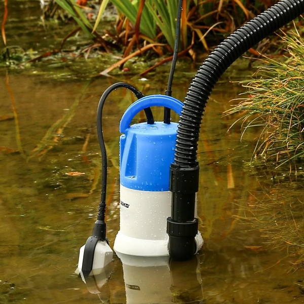 Насос дренажный DEKO DWP-900P (076-0516)