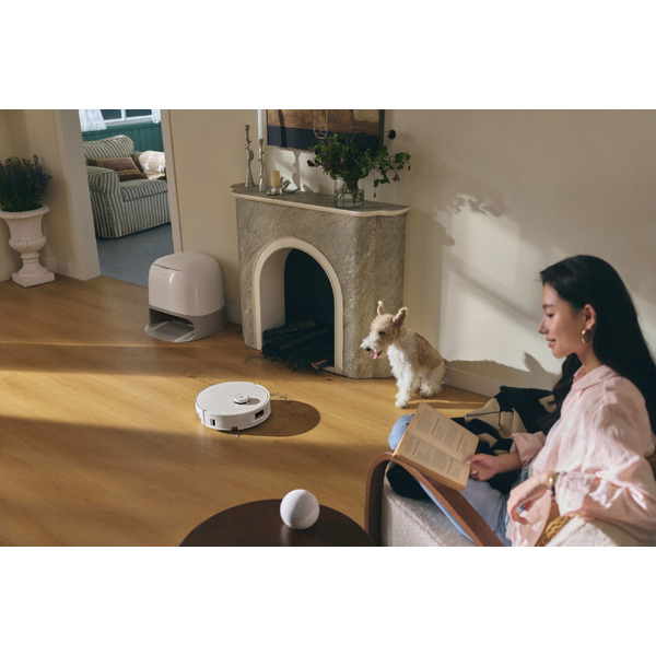 Робот-пылесос Roborock Qrevo Curv 2 Flow (RRE0BEL) QC2F02-02 (белый)