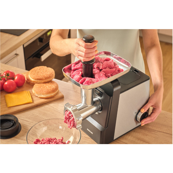 Мясорубка Sencor SMG 7400SS