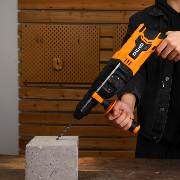 Перфоратор Deko ZKH1100 (083-1008)