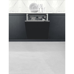 Встраиваемая посудомоечная машина Hotpoint HI 4D66 DW