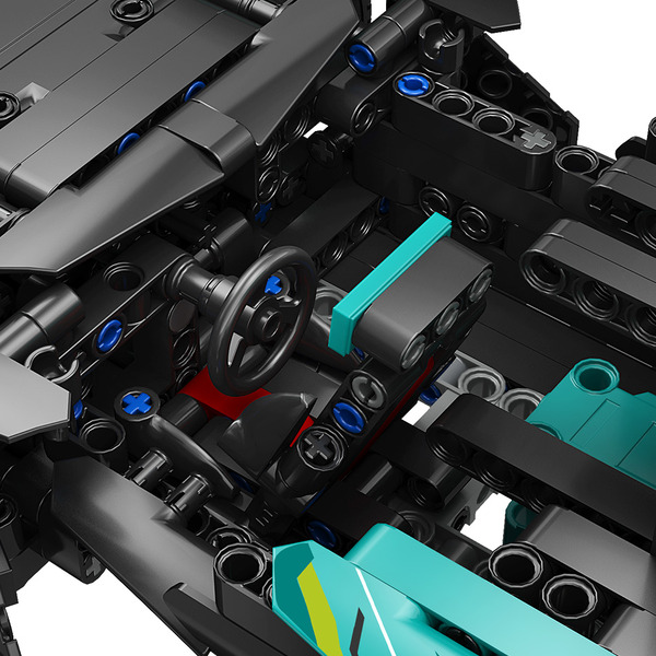 Игрушка конструктор MOYU Aston Martin Valkyrie MY88321 (с пультом дистанционного управления и набором электродвигателей)