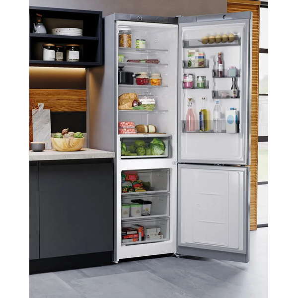 Холодильник-морозильник HOTPOINT HT 6200 S