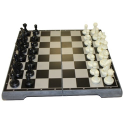 Шахматы с доской RELMAX 2026BW
