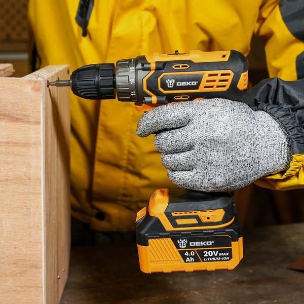 Набор инструментов DEKO DKCD20 SET 2 (063-4204)