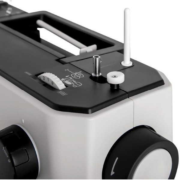 Швейная машина Necchi Q132A