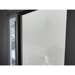Холодильник Electrolux LNT7ME36G2