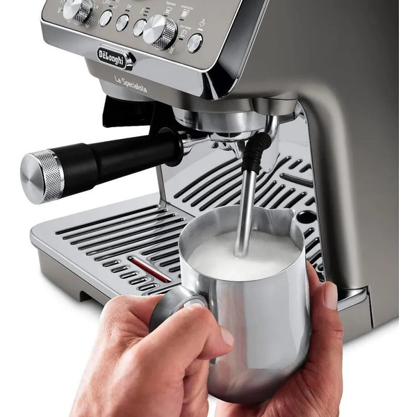 Кофеварка DeLonghi EC9255.T